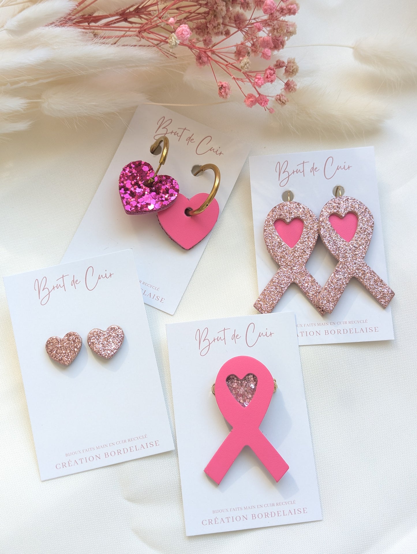 Broche OCTOBRE ROSE đź©·